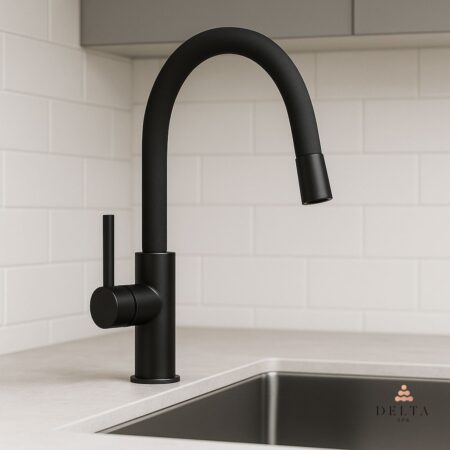 Gibljiva armatura Delta SPA SIA - črna